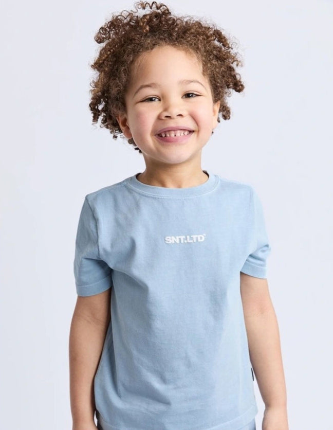 PODIUM TEE