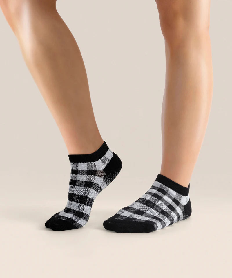 CLASSIC LOW RISE GRIP SOCKS GIFT BOX