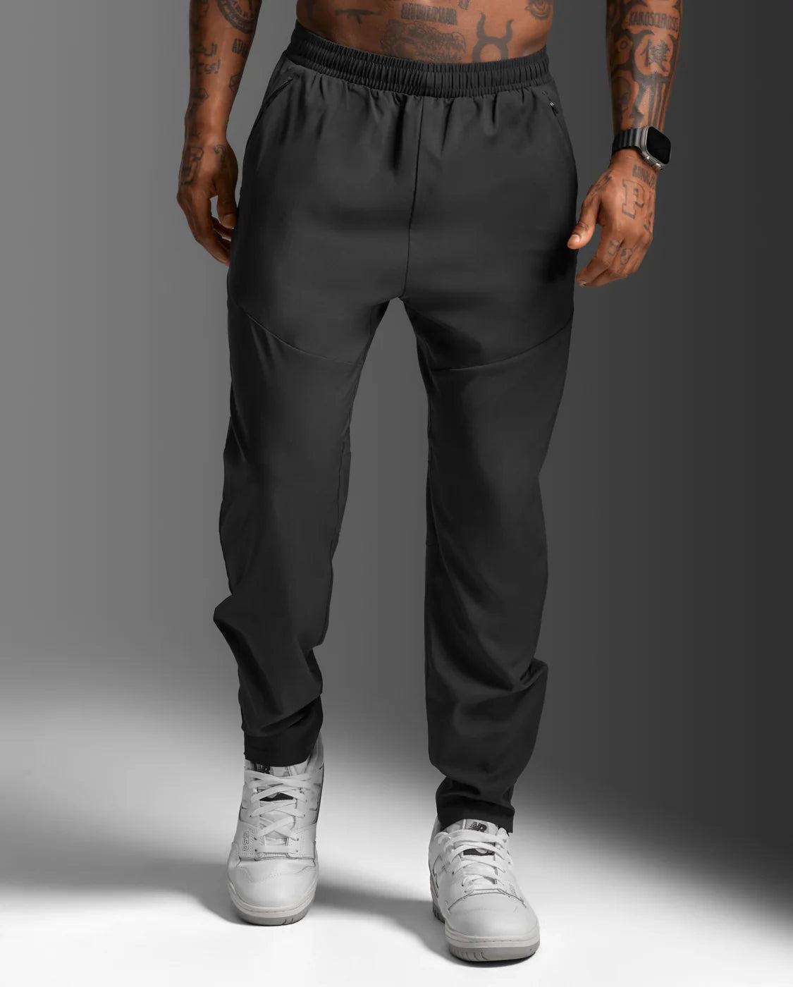 AERO WOVEN JOGGER