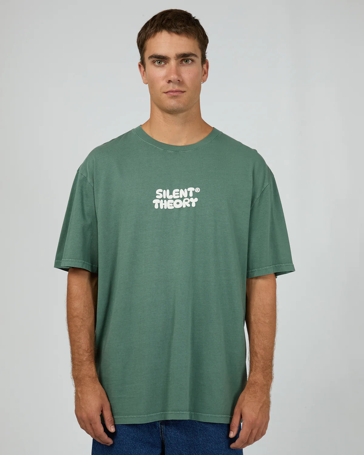 ICONIC TEE