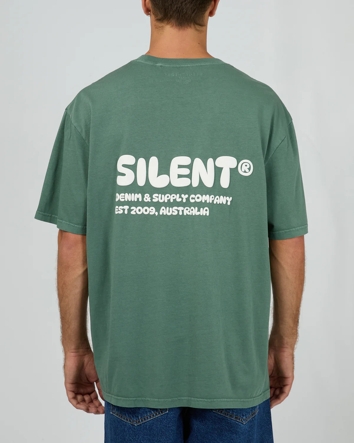 ICONIC TEE