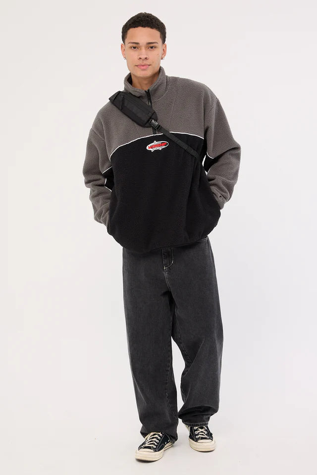 STRIKER QUARTER ZIP POLAR FLEECE