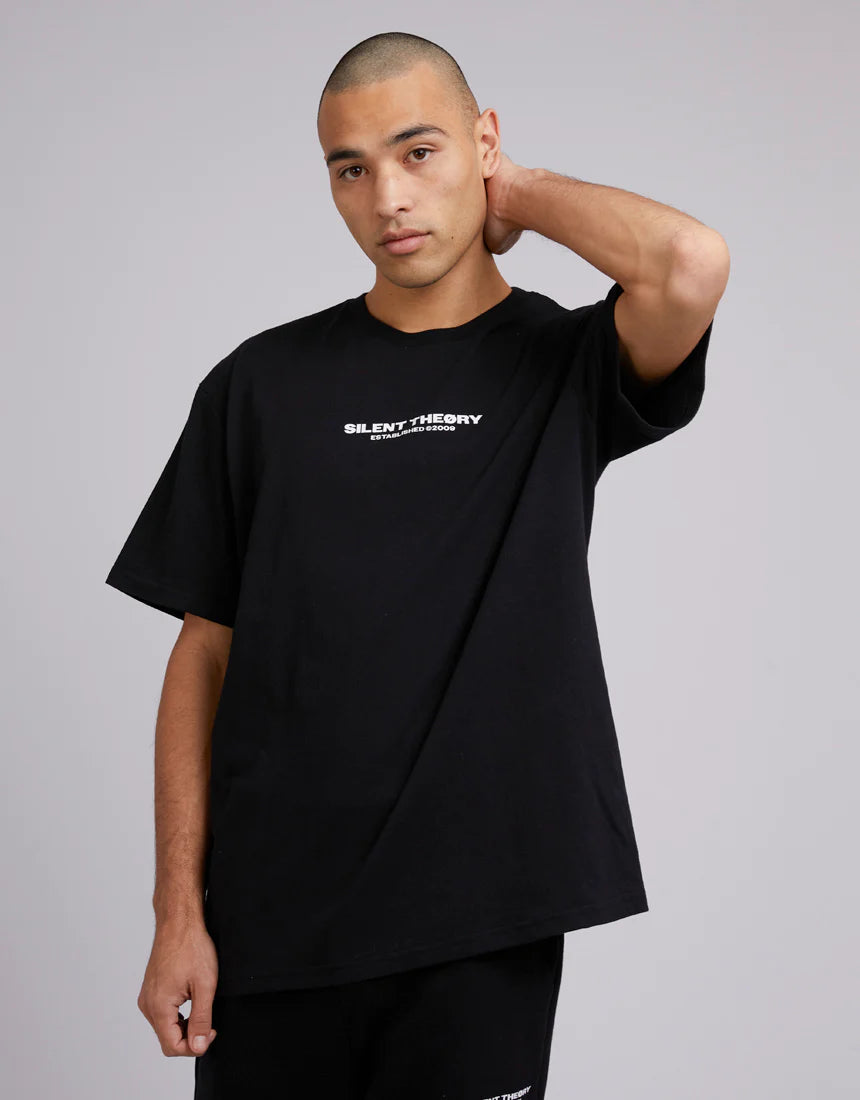ESSENTIAL FIT TEE