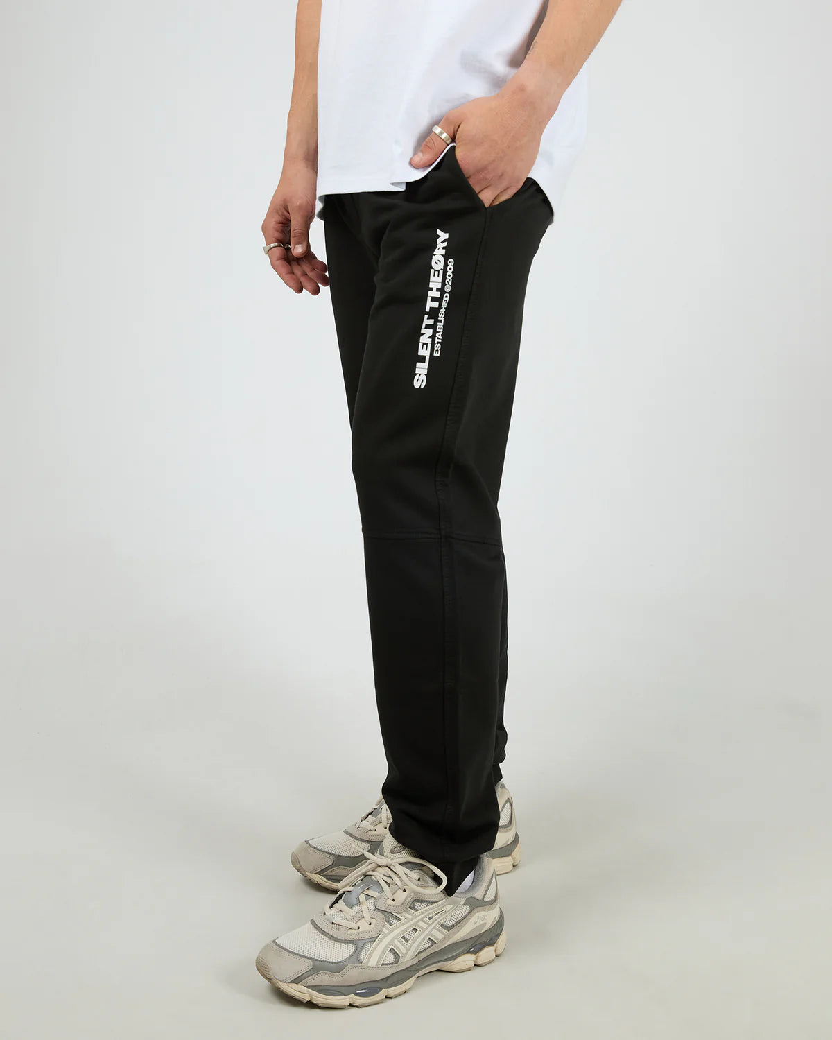 ESSENTIAL THEORY TRACKPANT V2