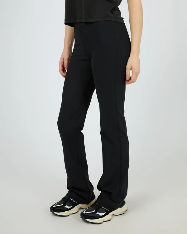 ACTIVE RIB FLARE LEGGING