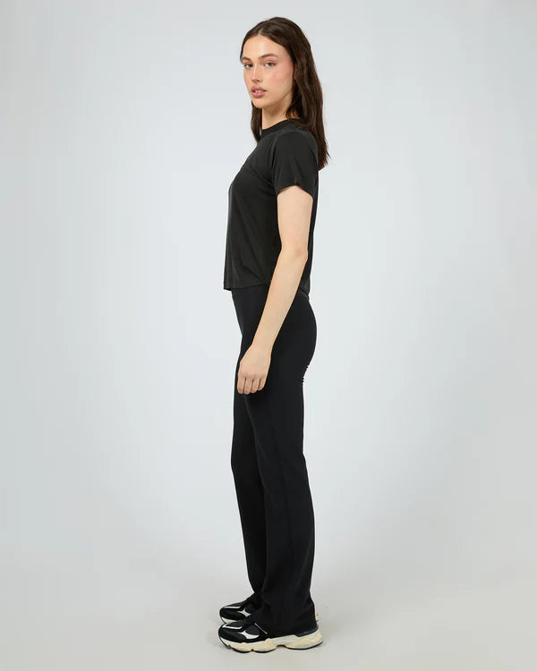 ACTIVE RIB FLARE LEGGING