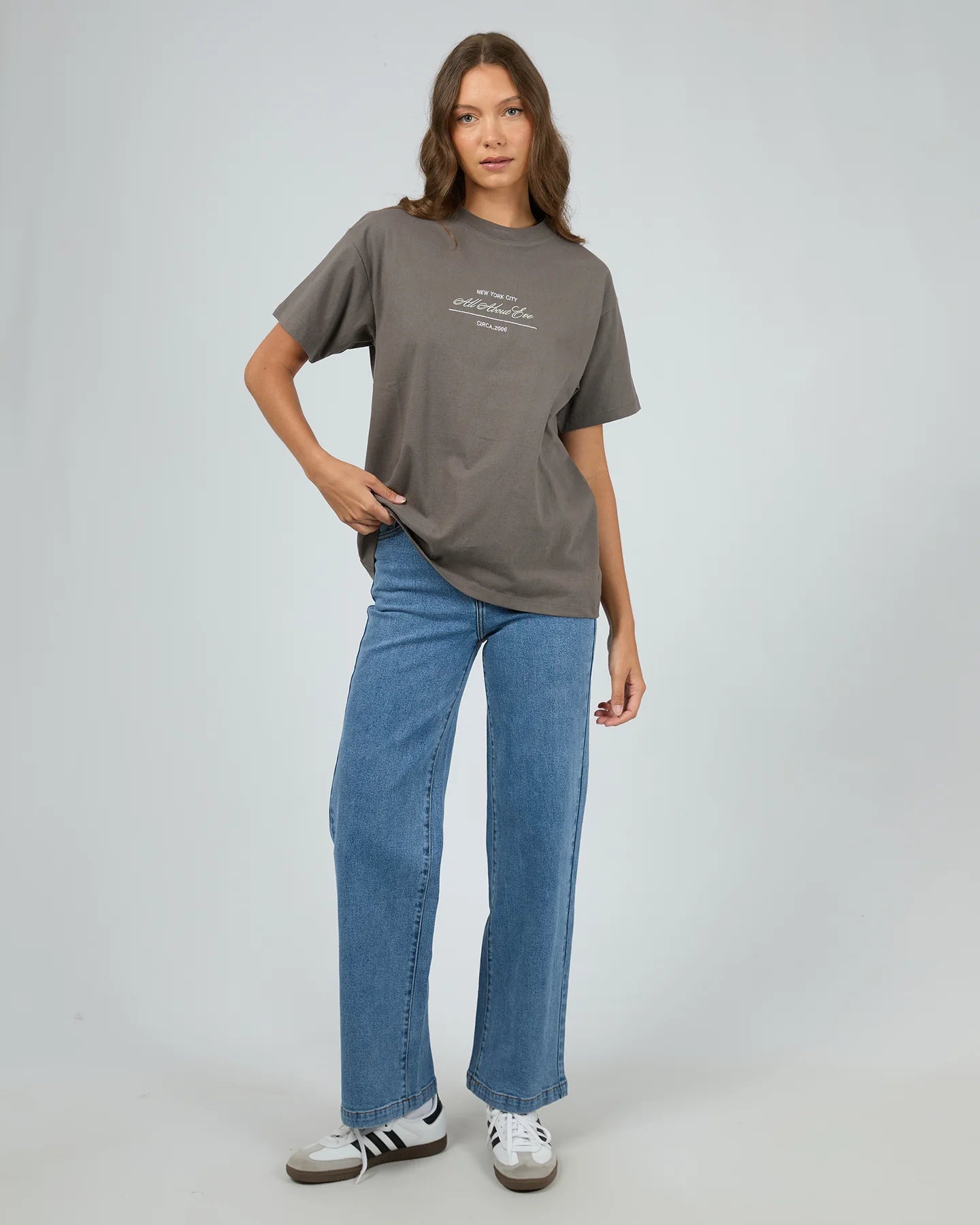 EAST SIDE RELAXED TEE