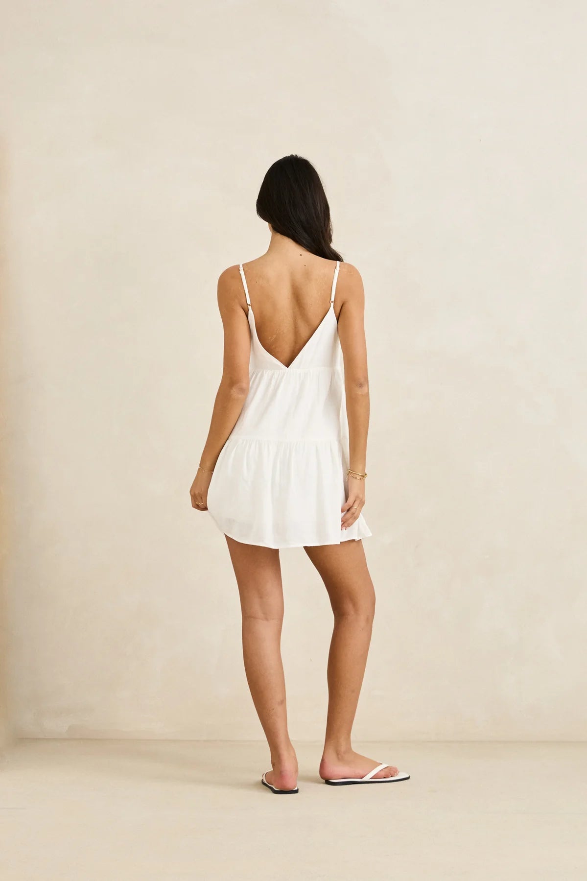 CLASSIC TIERED MINI DRESS