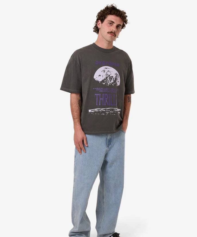 DYSTOPIA BOX FIT OVERSIZE SHORT TEE