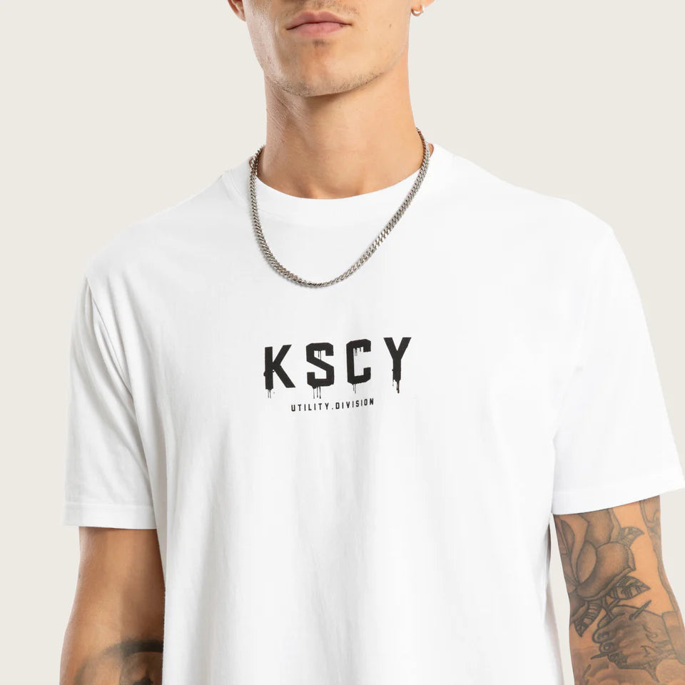 DIVISION DUAL CURVED TEE WHITE KISS CHACEY MID WEIGHT RECYCLED COTTON SLIM FIT LONG LENGTH GRAPHIC PRINT MENS SHORT SLEEVE T-SHIRT
