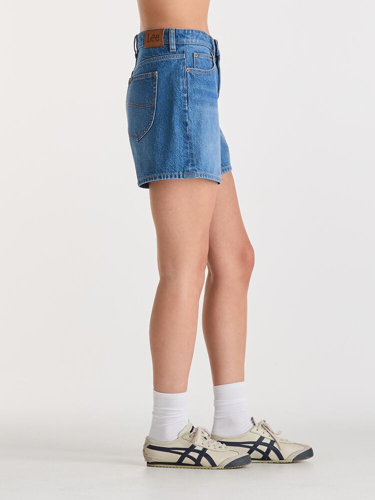 MID STRAIGHT SHORT