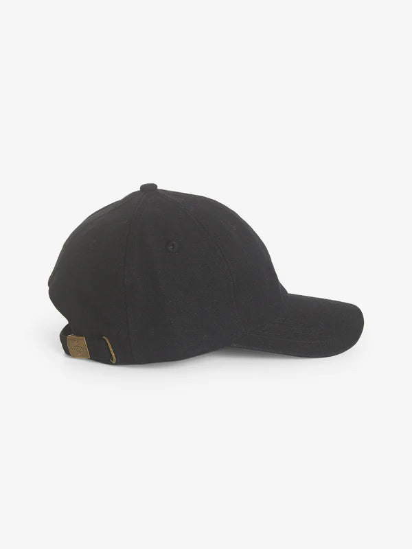 MINIMAL THRILLS CAP