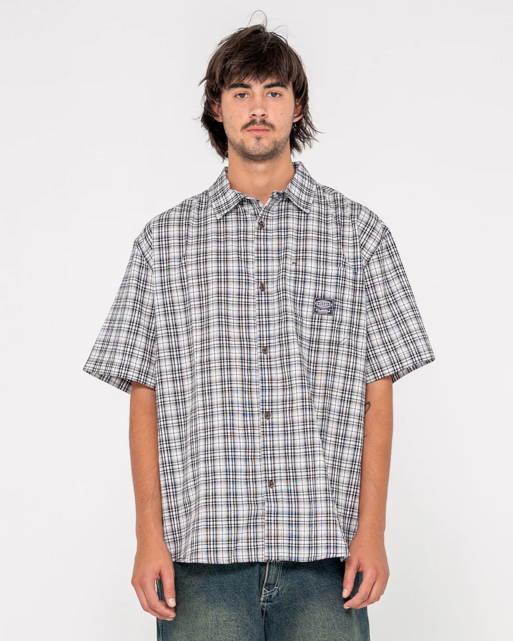 WORLDWIDE CURVED HEM SHORT SLEEVE SHIRT