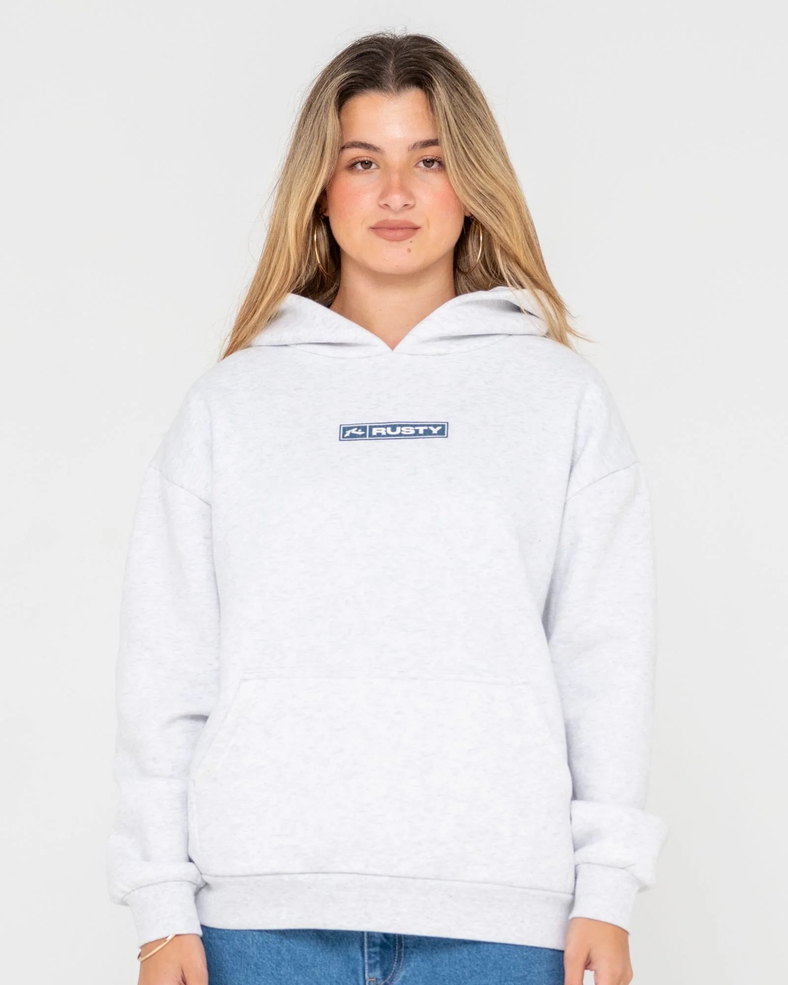 THE ESSENTIALS OVERSIZED HOODED FLEECE
