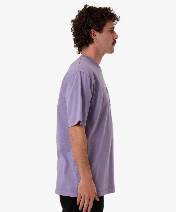 RELAX YOUR EYES OVERSIZE FIT TEE