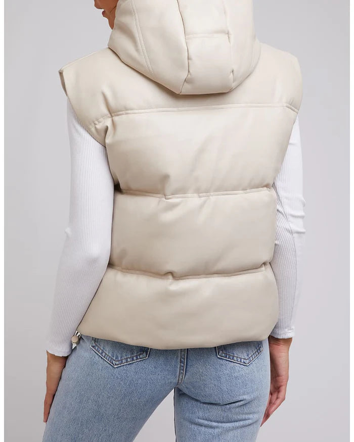 the puffer vest, natural, silent theory