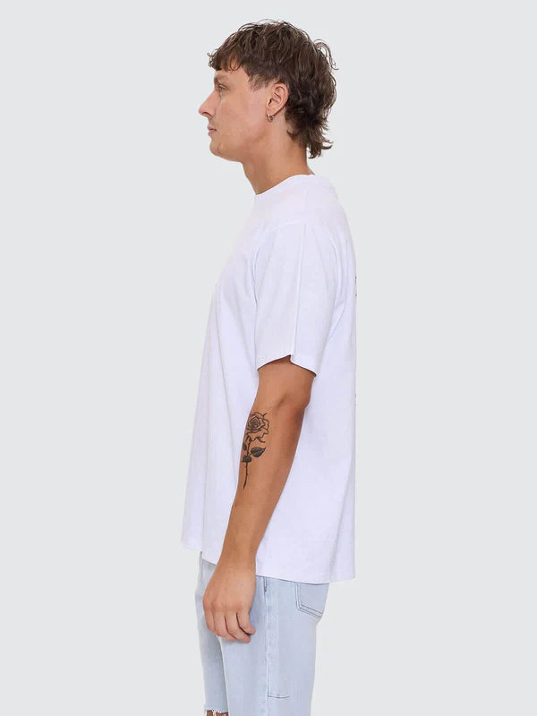 BANQUET MERCH FIT TEE