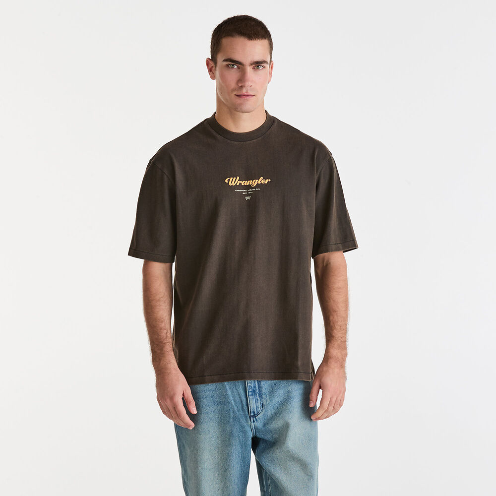 NORTH ELM SLACKER TEE