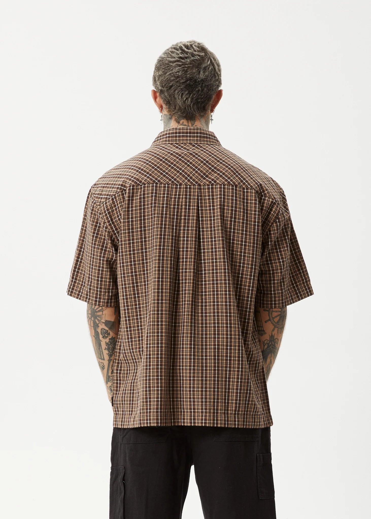HOMETOWN SHORT SLEEVE SHIRT
