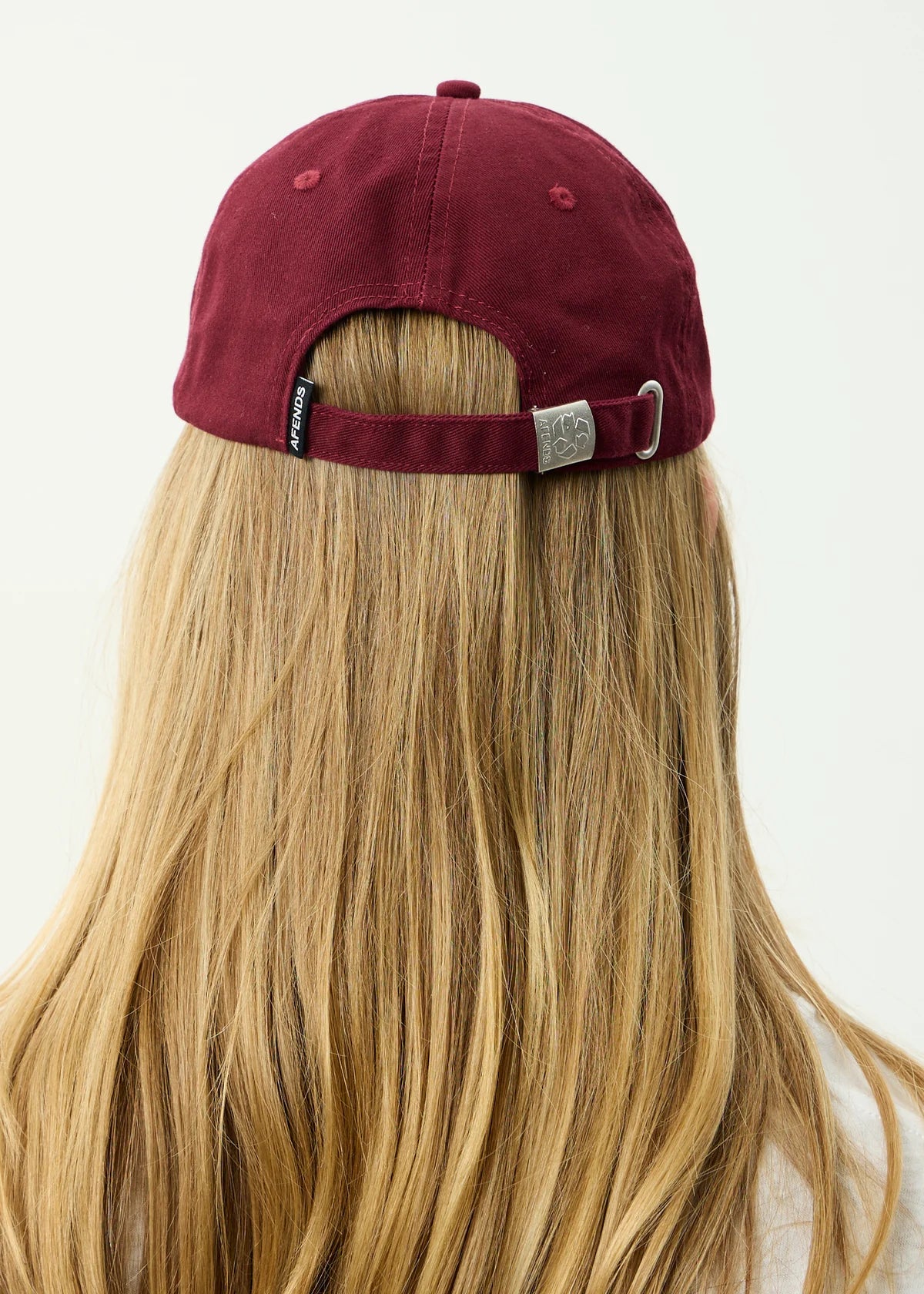WONDERS PANELLED CAP