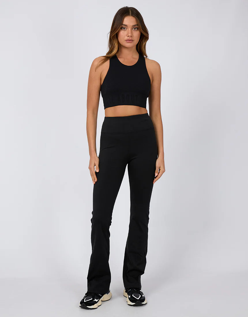 ACTIVE FLARE LEGGING