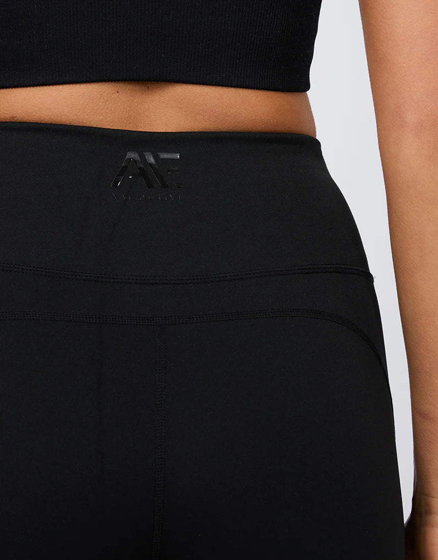 ACTIVE FLARE LEGGING