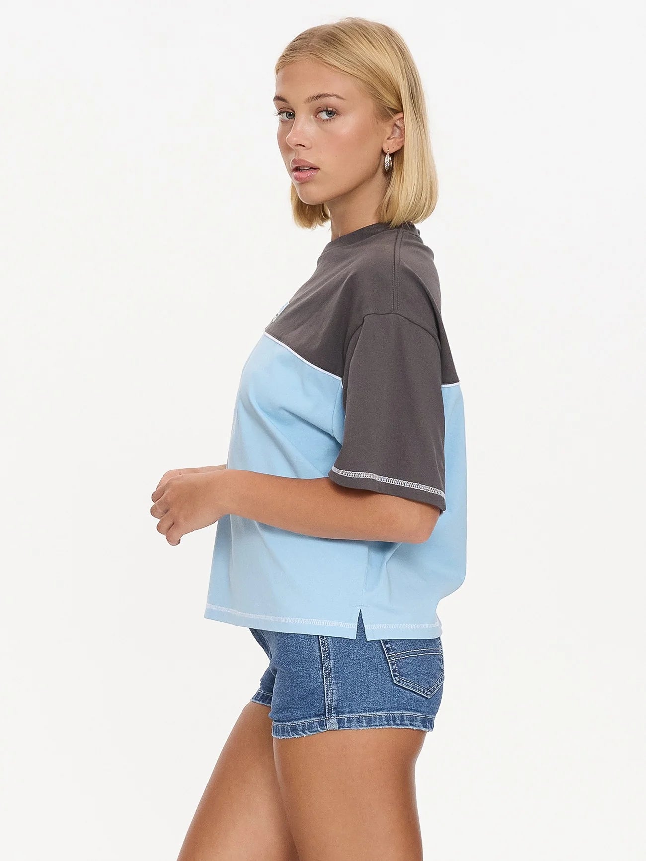 BELTER PANELLED BOX FIT TEE