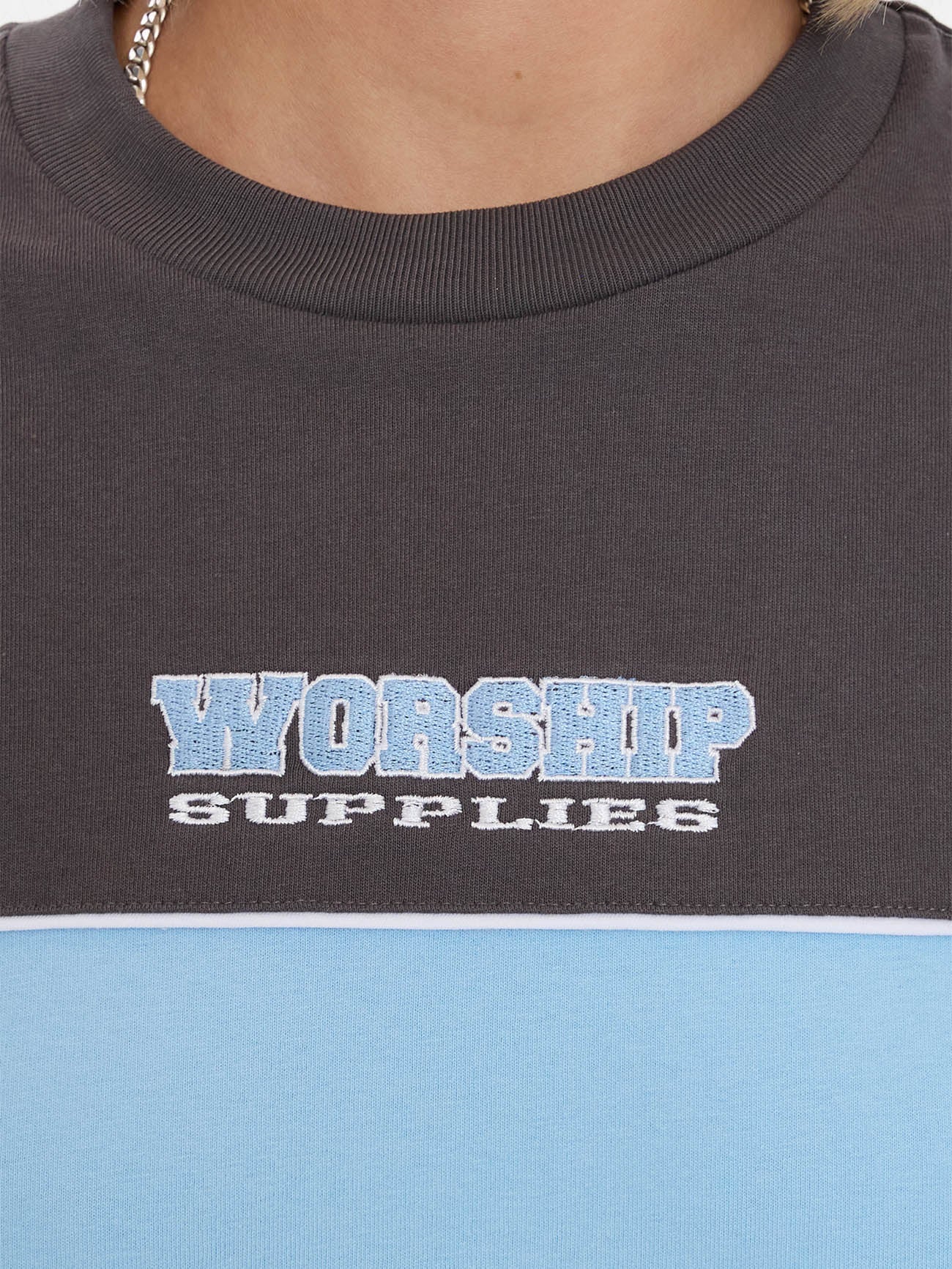 BELTER PANELLED BOX FIT TEE