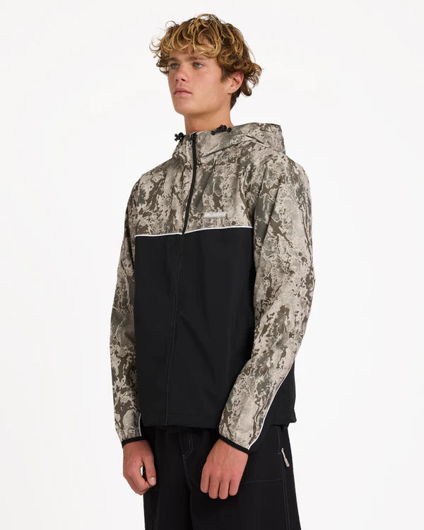 ADIV SLANT SPRAY JACKET