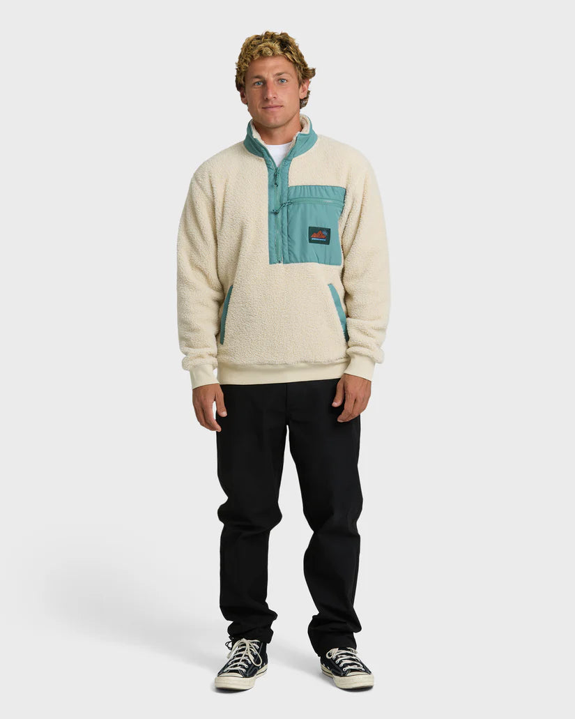 BOUNDARY PEAK MOCK NECK