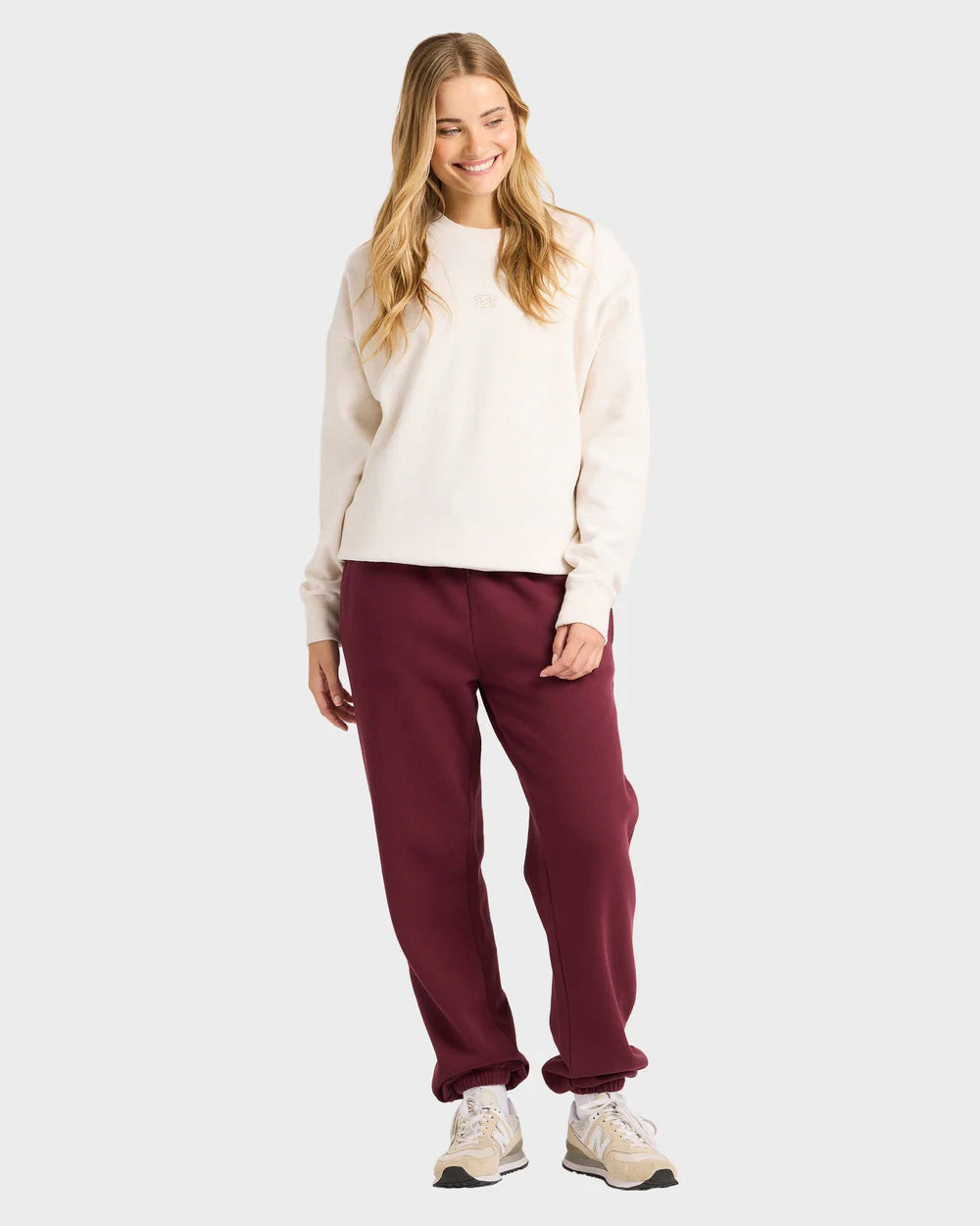 WAVE ESSENTIALS TRACKPANT