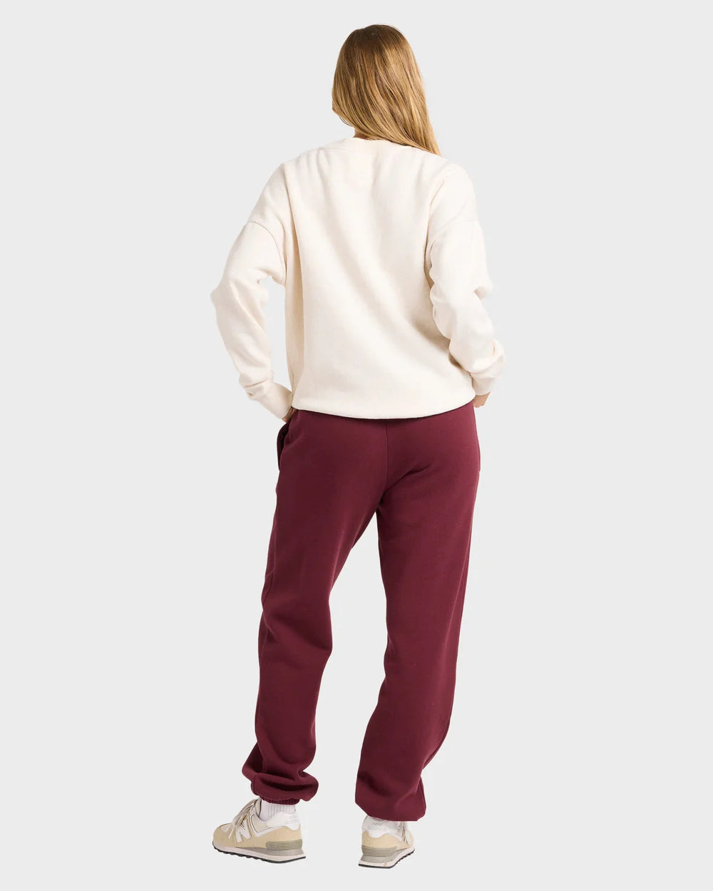 WAVE ESSENTIALS TRACKPANT