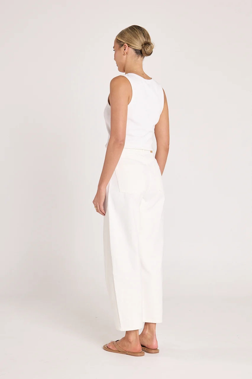 ladies white cropped jeans