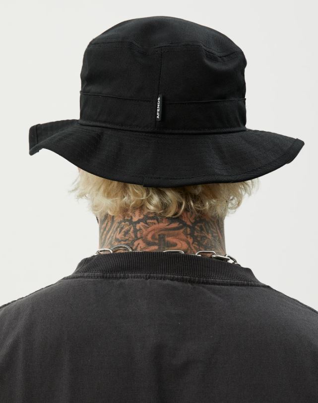 FLAME BUCKET HAT