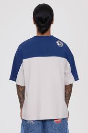 BLENDER OVERSIZE PANEL TEE