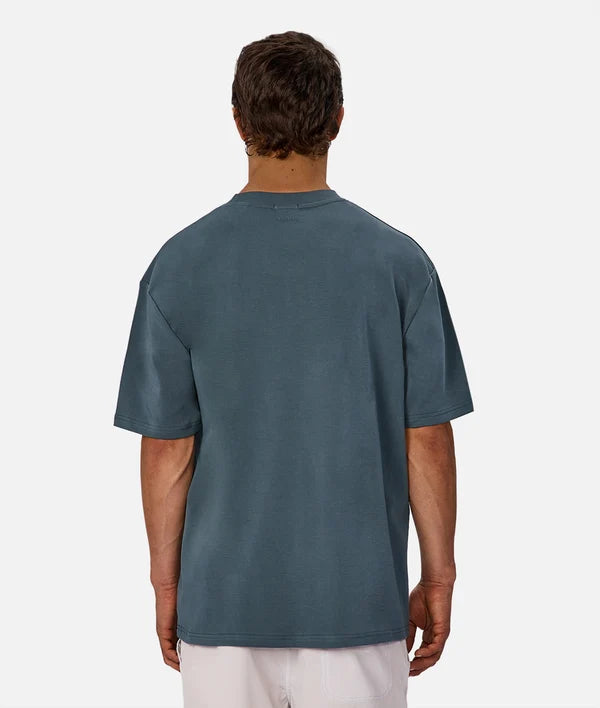 newport tee deep ocean