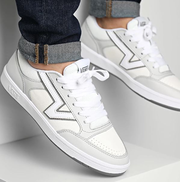 LOWLAND CC NEW VARSITY