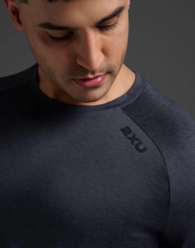 MOTION TEE
