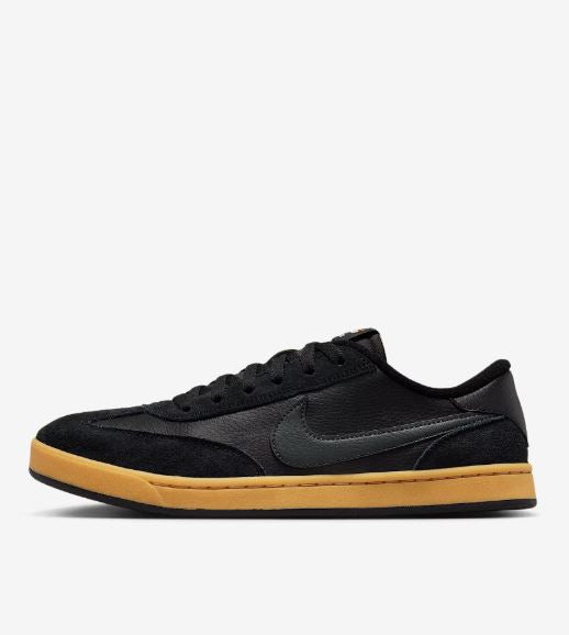 NIKE SB FC CLASSIC