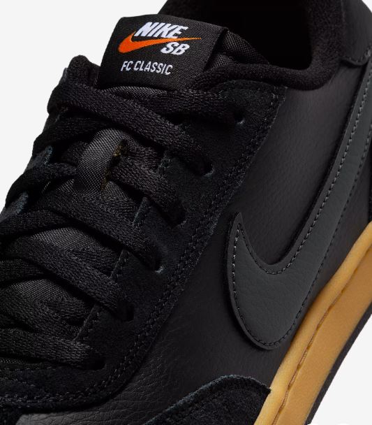 NIKE SB FC CLASSIC