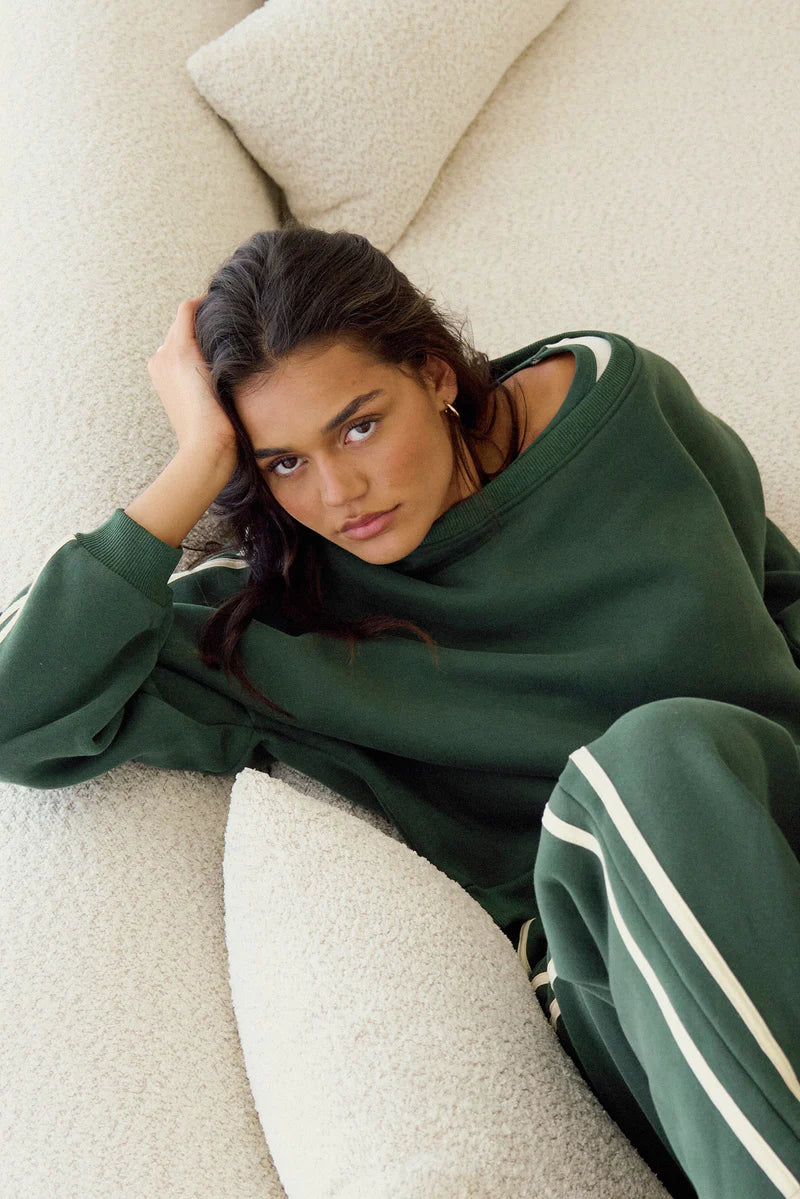 CONTRAST SWEATSHIRT