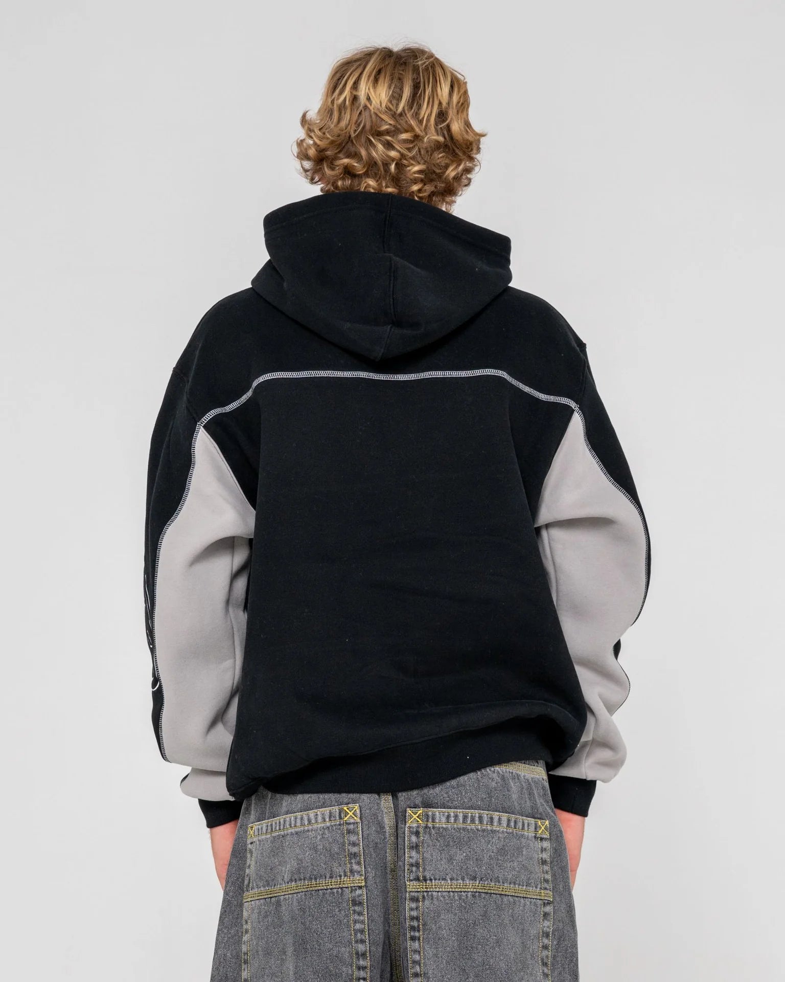 TITAN HOODED FLEECE