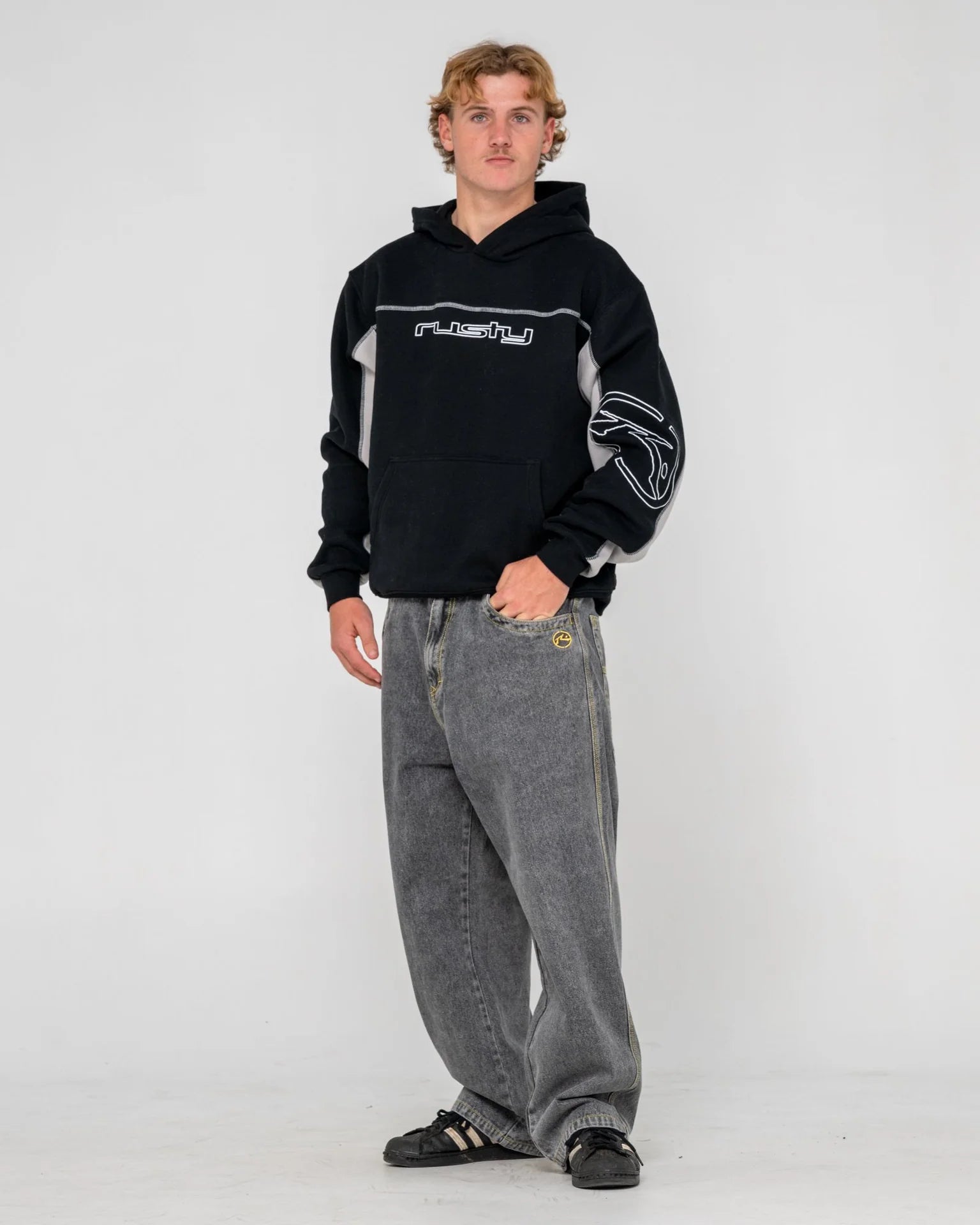 TITAN HOODED FLEECE