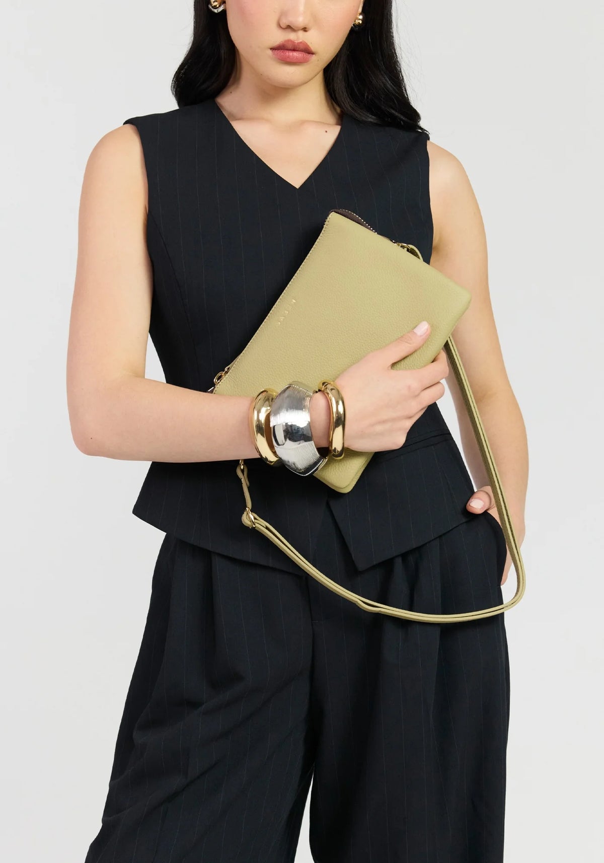 saben willow green crossbody bag
