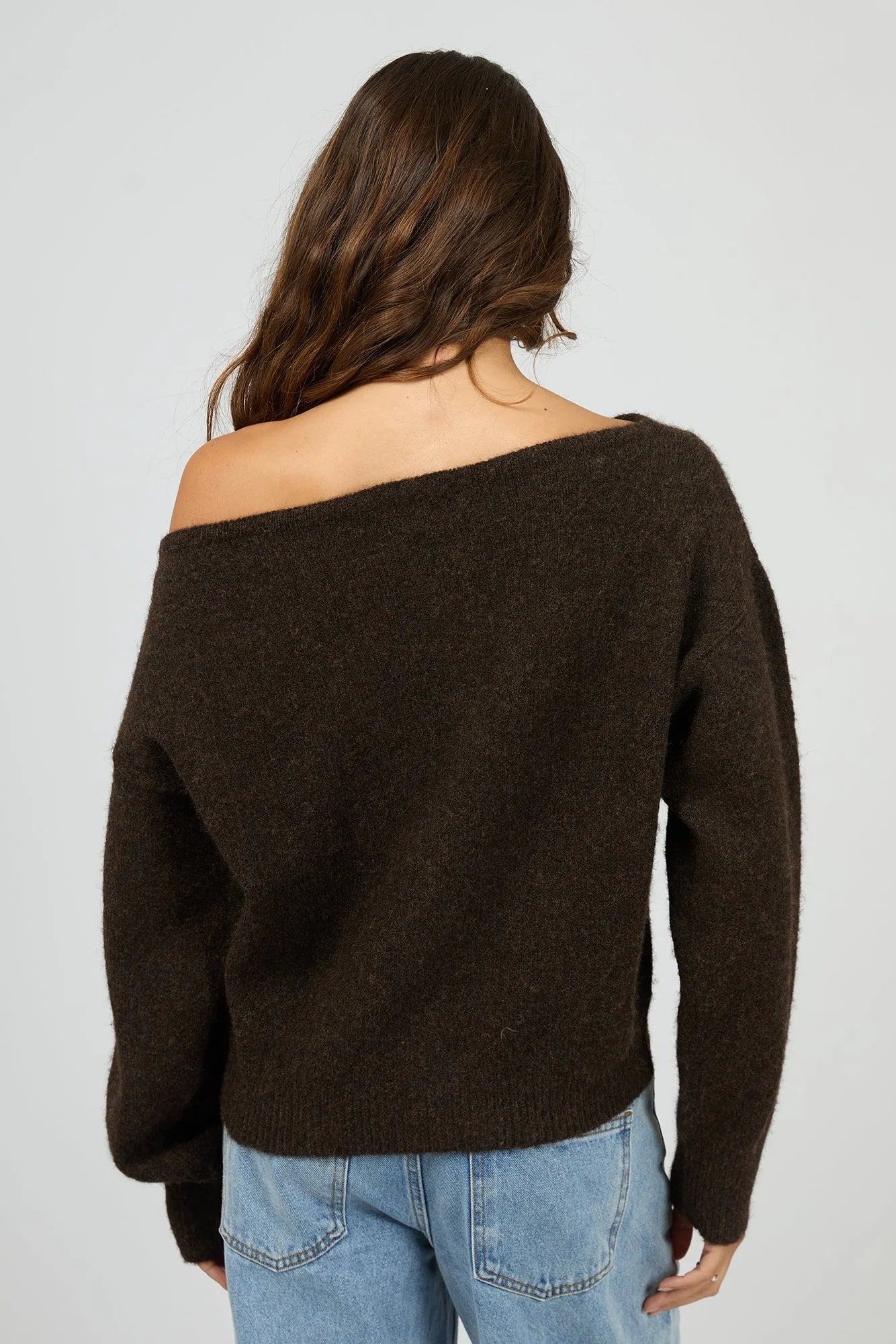 OFF SHOULDER KNIT JUMPER