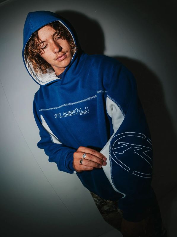 TITAN HOODED FLEECE