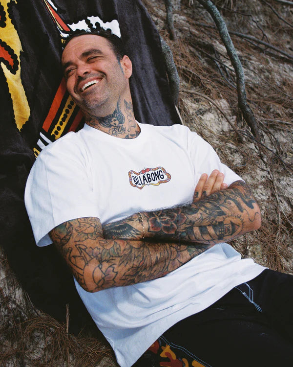 OTIS SNAKE SS white billabong mens short sleeve t-shirt OG fit tee Large front print Otis Carey collection