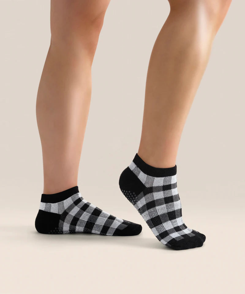 CLASSIC LOW RISE GRIP SOCKS GIFT BOX