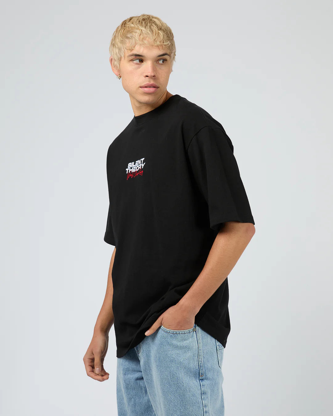 WORLD CLASS TEE