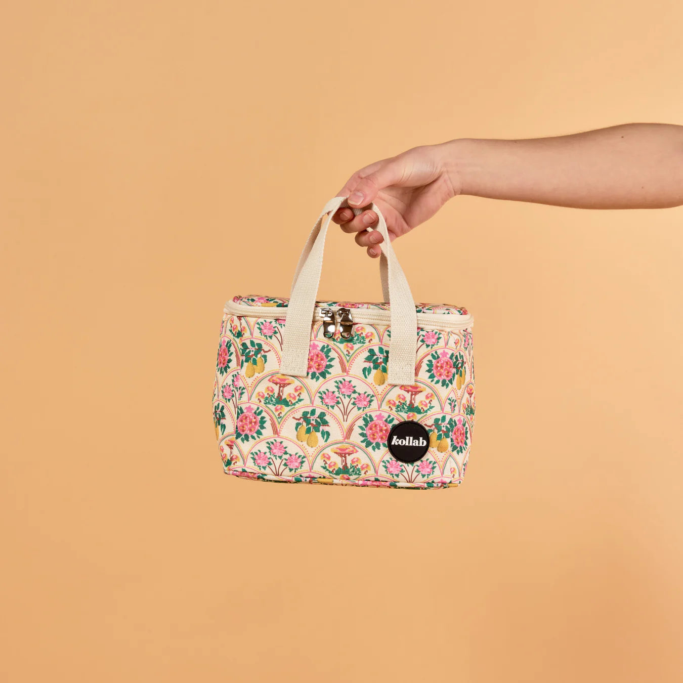 LUNCH BOX